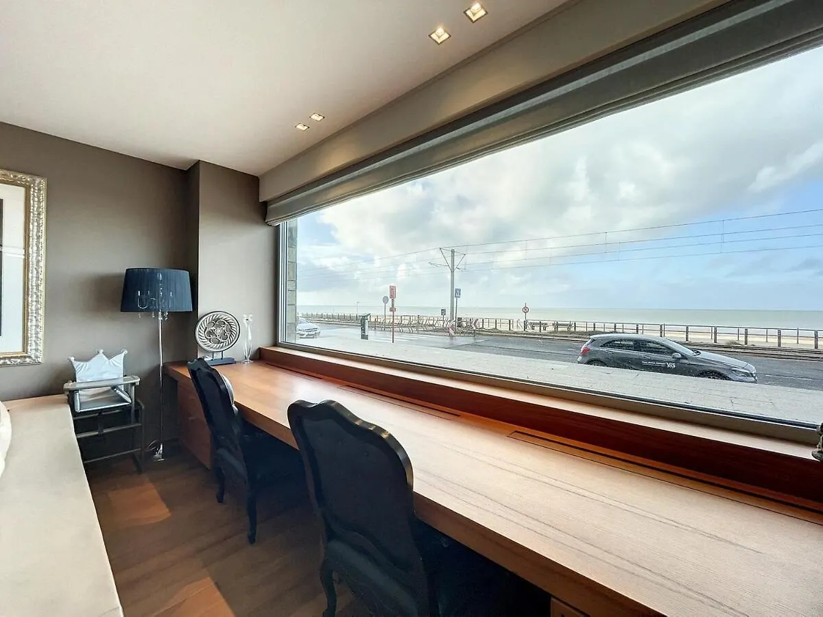 Apartment Long Beach With Sauna And Garage Middelkerke